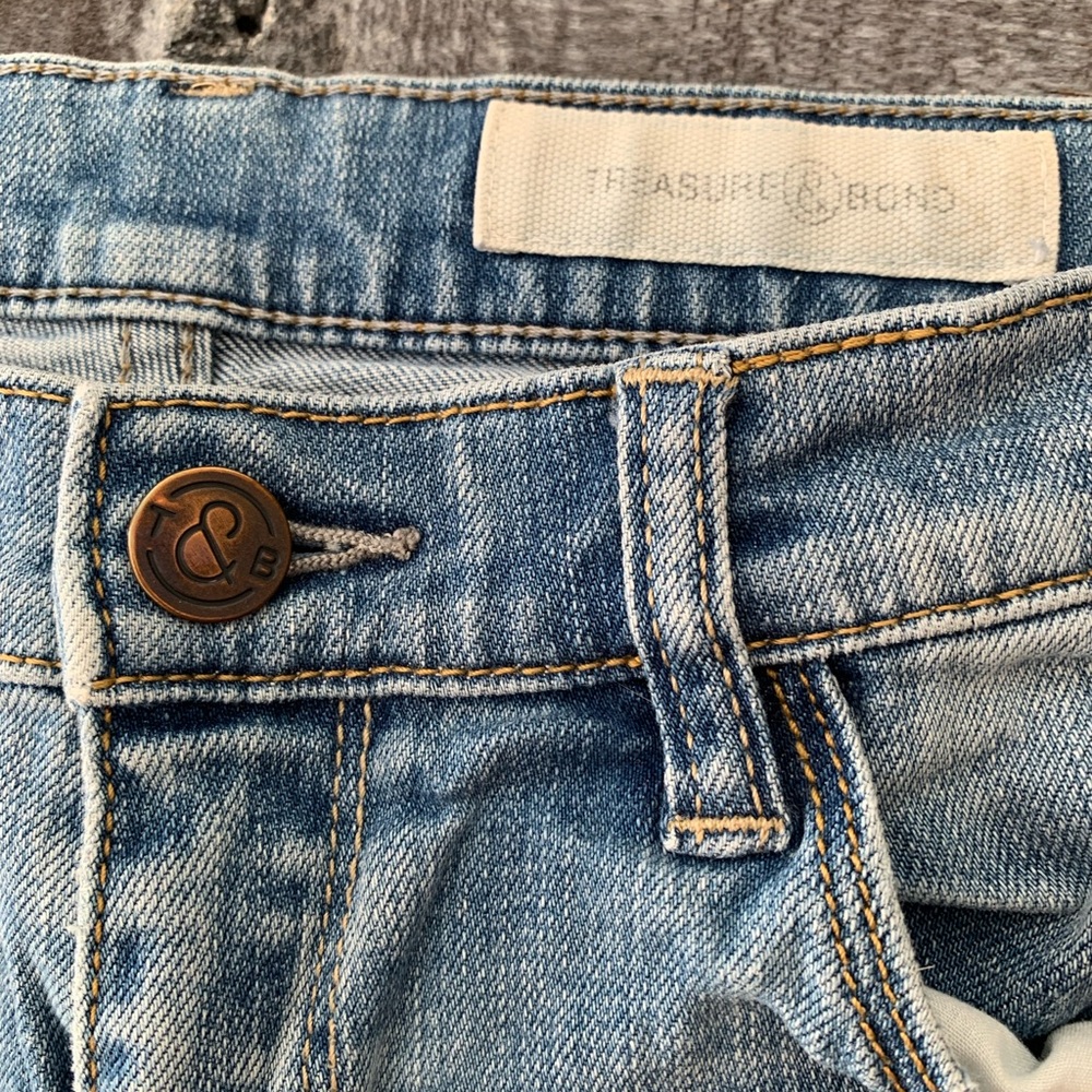Treasure & Bond Cropped Boyfriend Jeans - Picture 10 of 15
